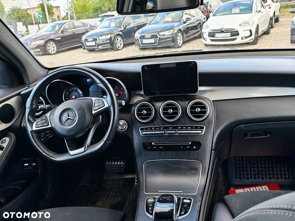 Mercedes-Benz GLC - 14