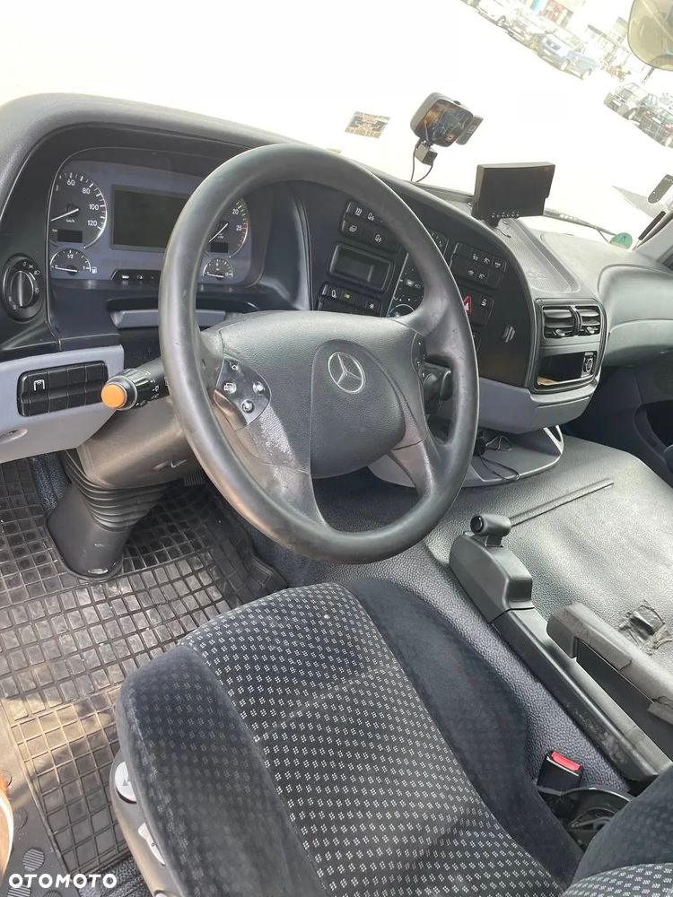 Mercedes-Benz Actros - 15