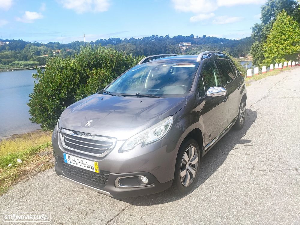 Peugeot 2008 1.6 BlueHDi Allure - 4