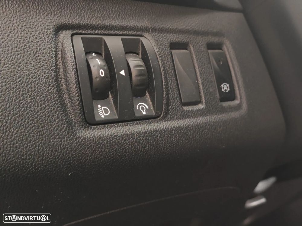 Renault Clio 0.9 TCe Limited Edition - 22