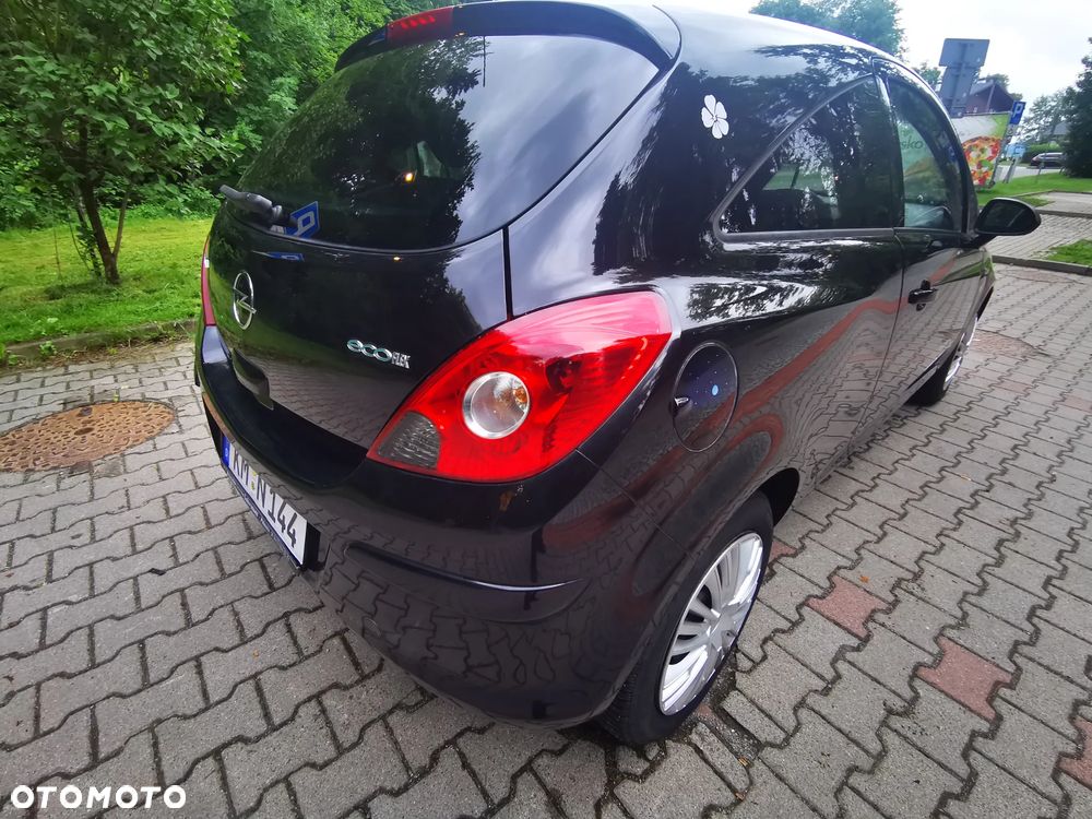 Opel Corsa 1.2 16V Selection 110 Jahre - 8