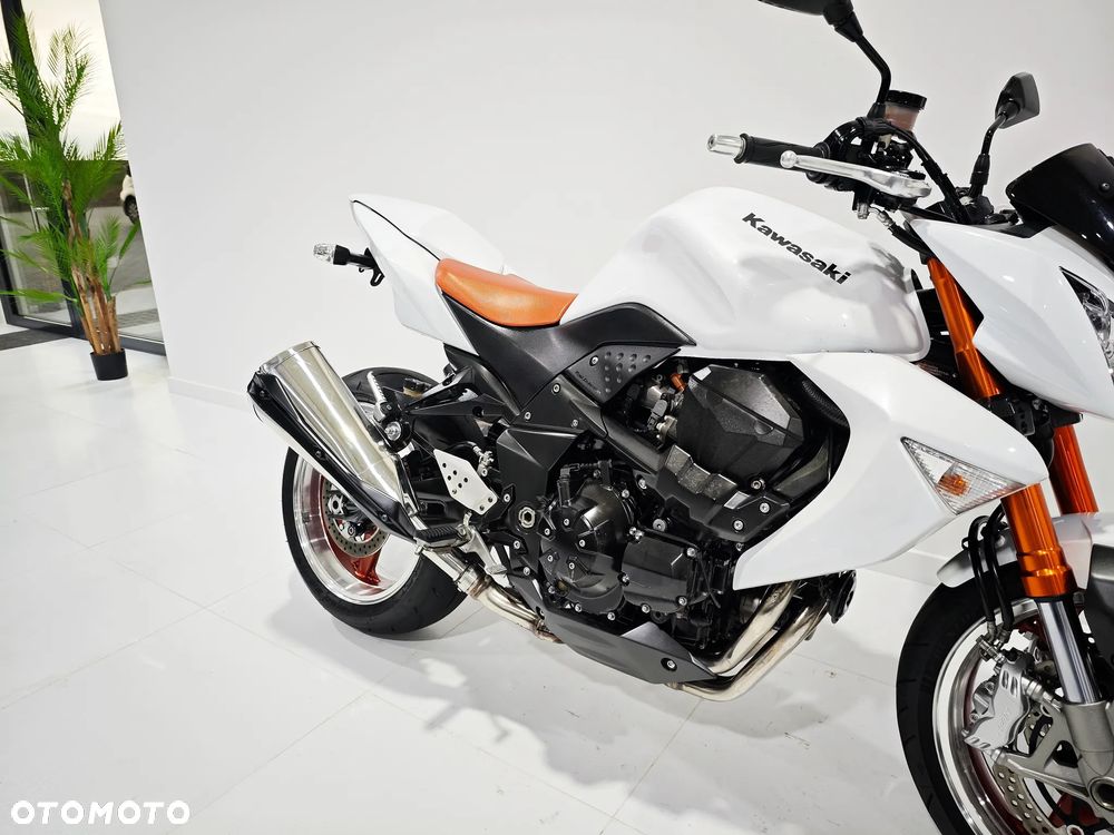 Kawasaki Z - 9