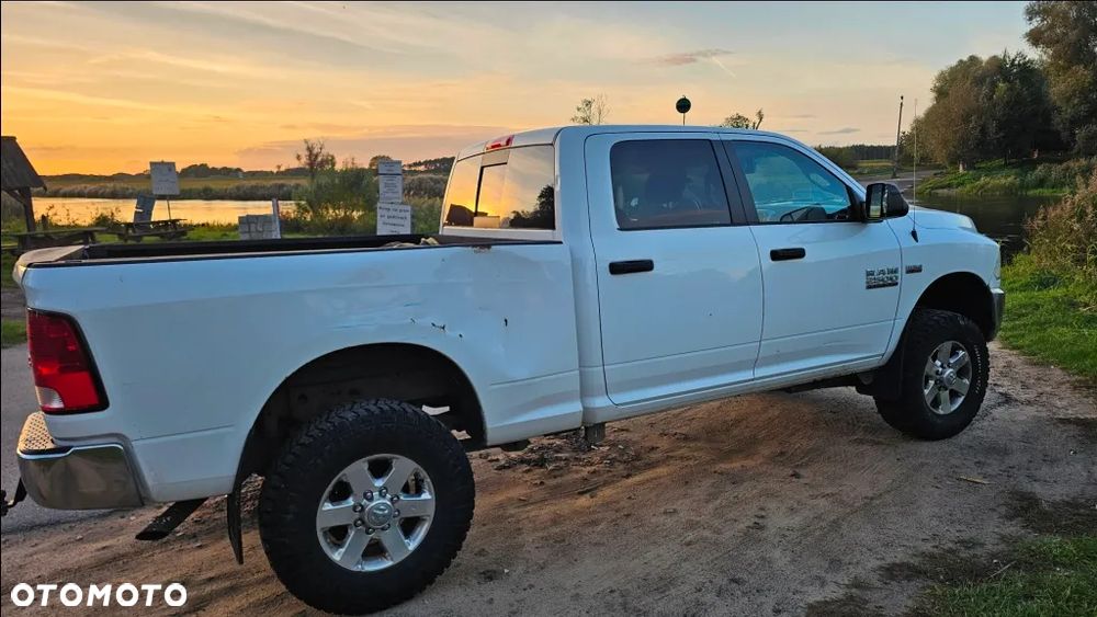 Dodge RAM - 7