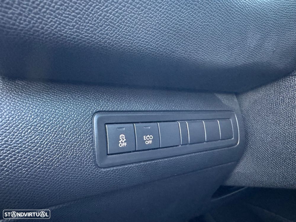 Peugeot 308 SW 1.6 e-HDi Allure J17 - 15