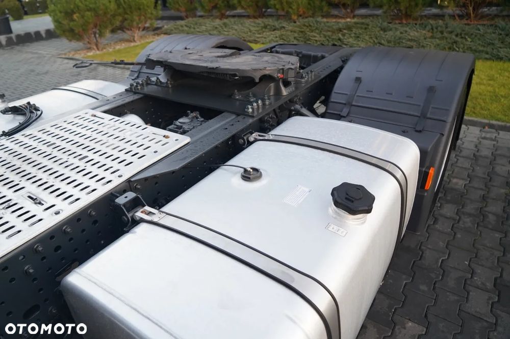 Iveco S-WAY / 530 / RETARDER / KLIMA POSTOJOWA / - 12