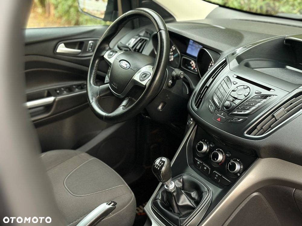 Ford Kuga 1.5 EcoBoost FWD Titanium ASS - 20