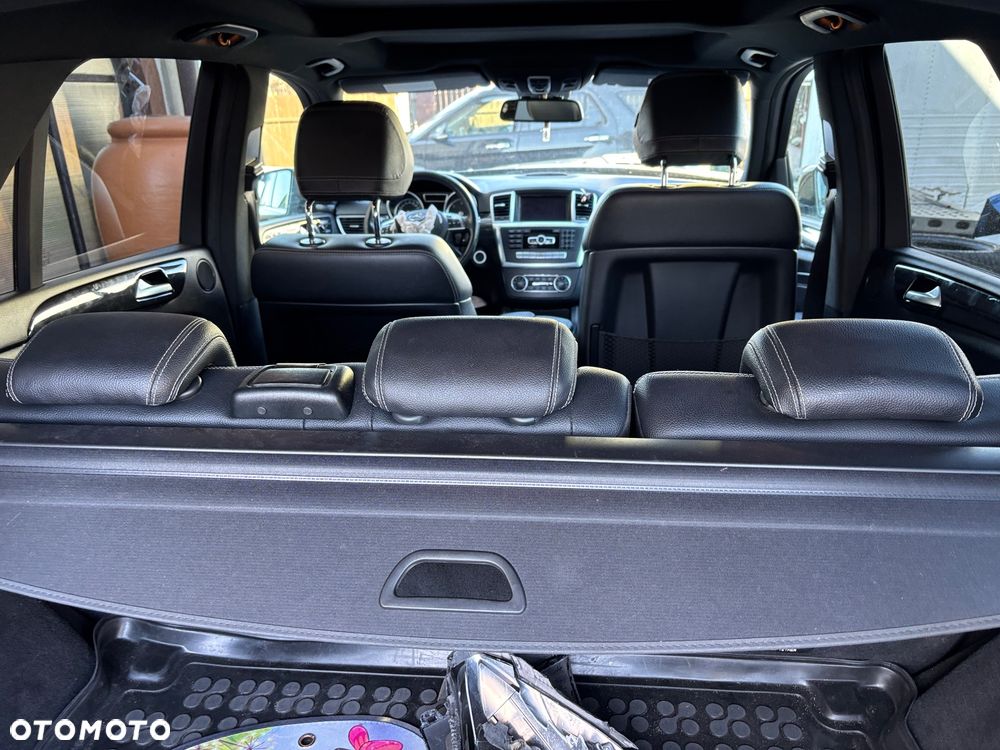 Mercedes-Benz ML - 18