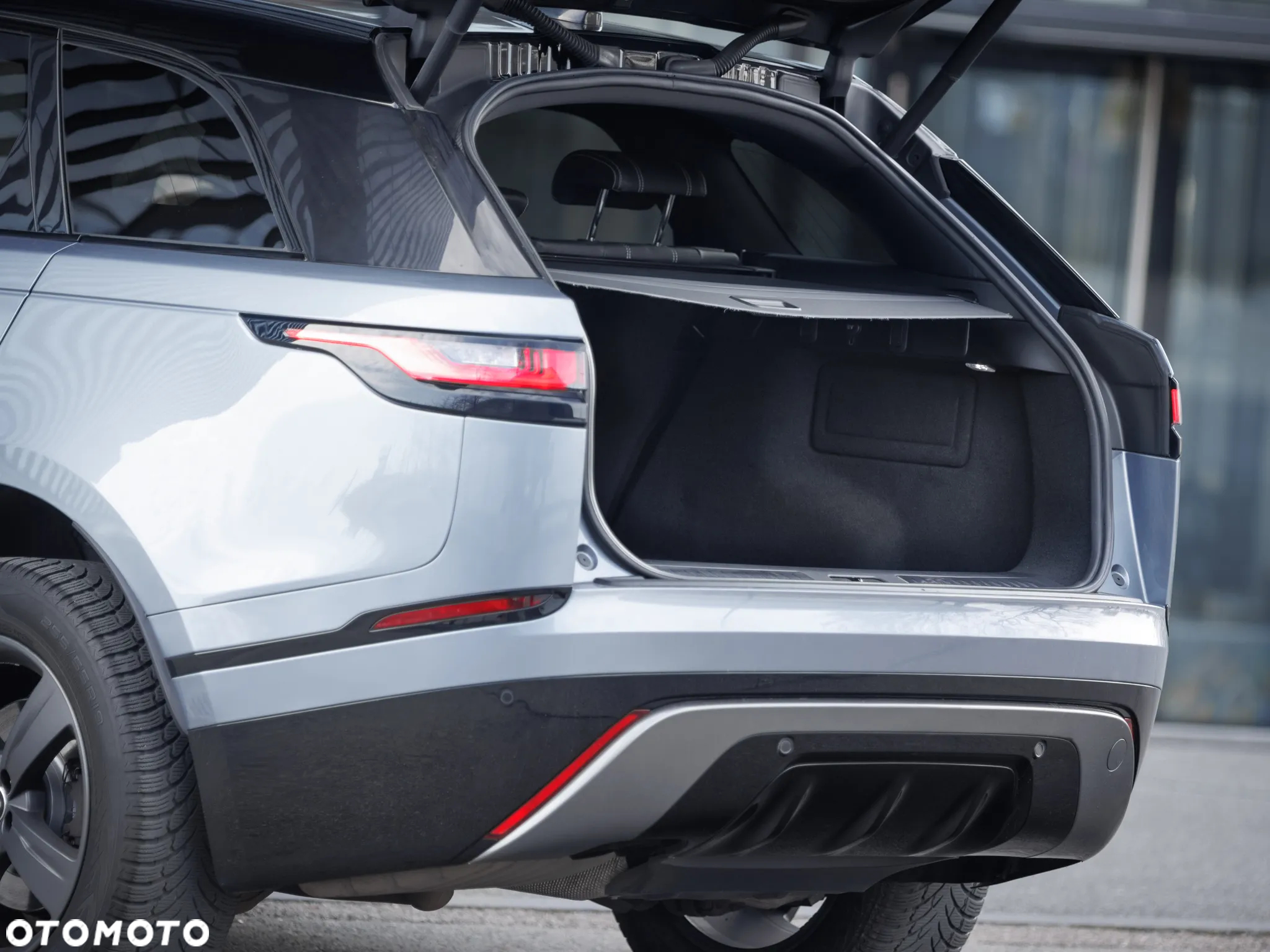 Land Rover Range Rover Velar 2.0 SD4 R-Dynamic S - 29