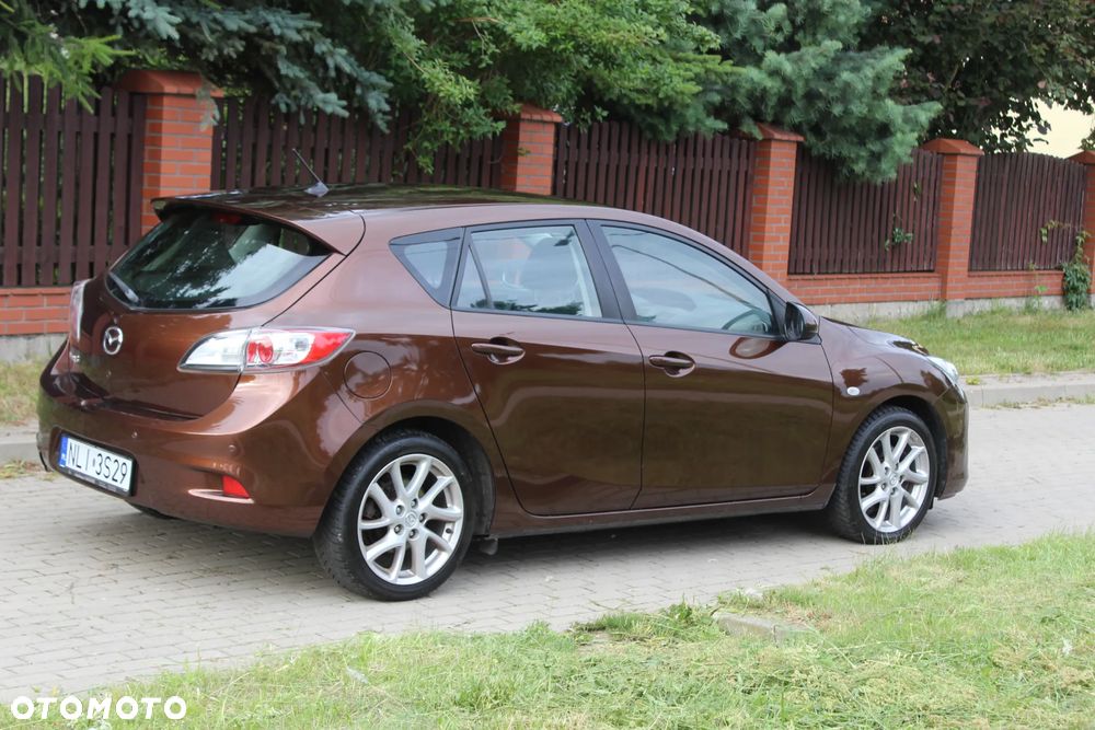 Mazda 3 - 9