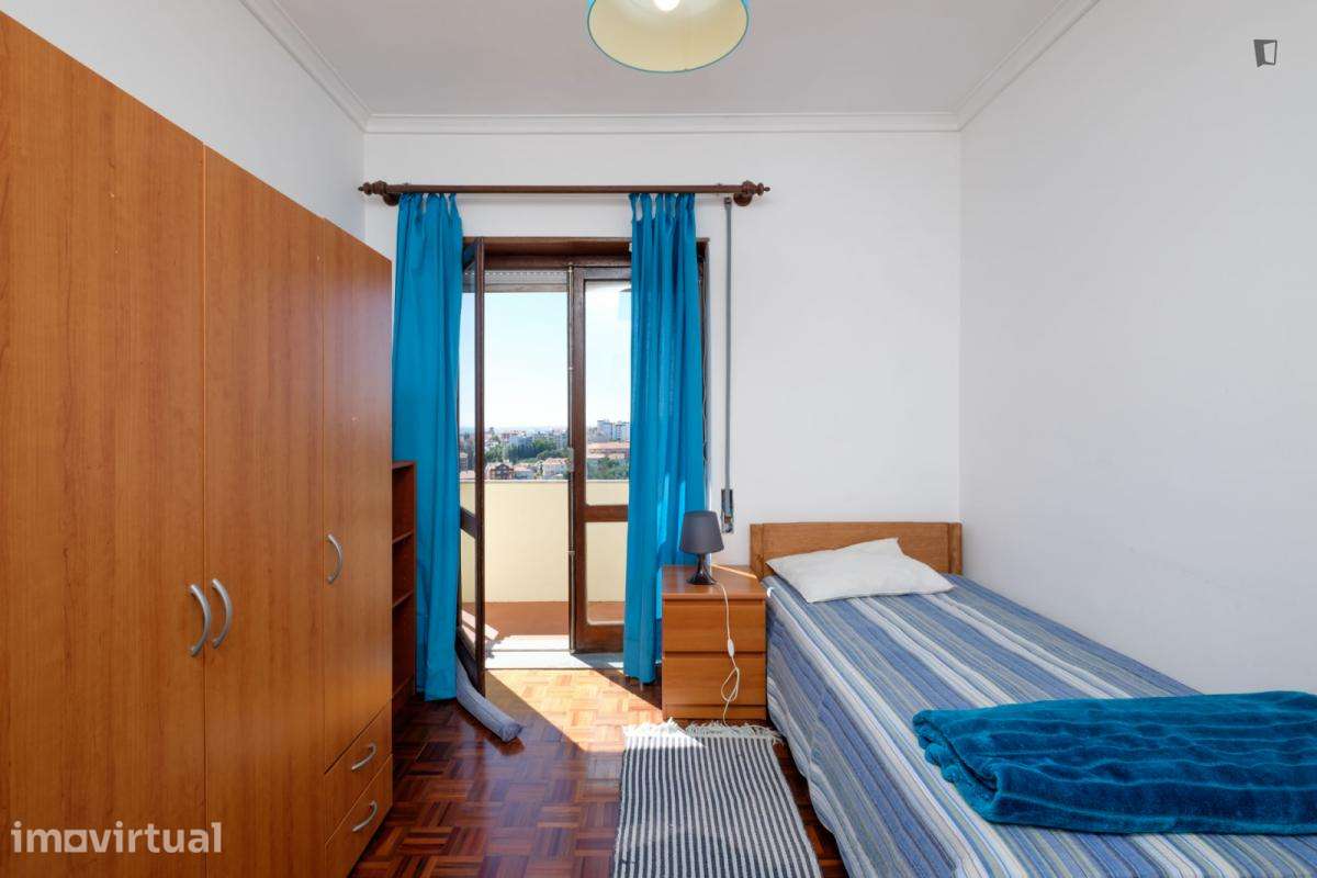 Quarto - localizado em Olivais Coimbra - Grande imagem: 5/44