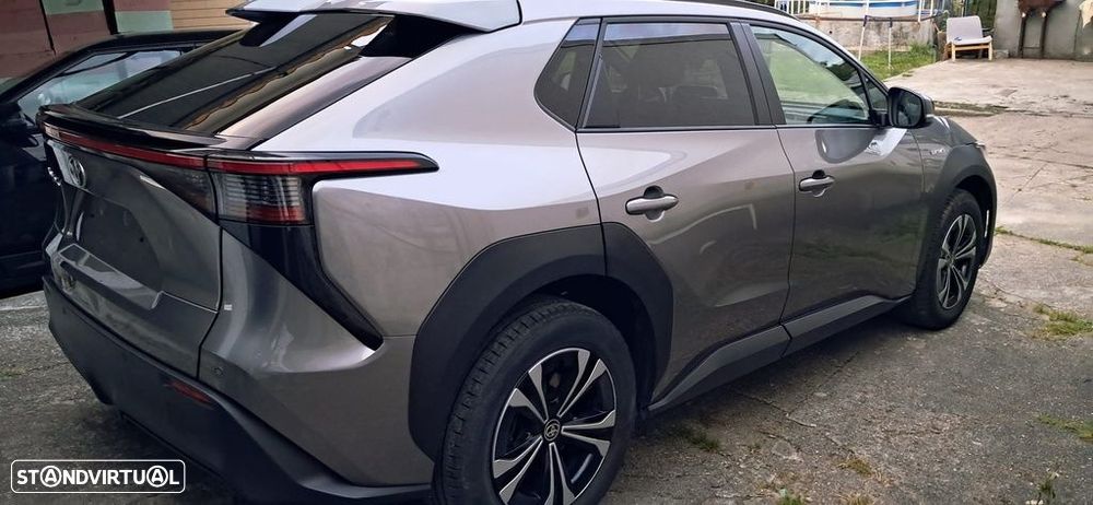 Toyota bZ4X - 5