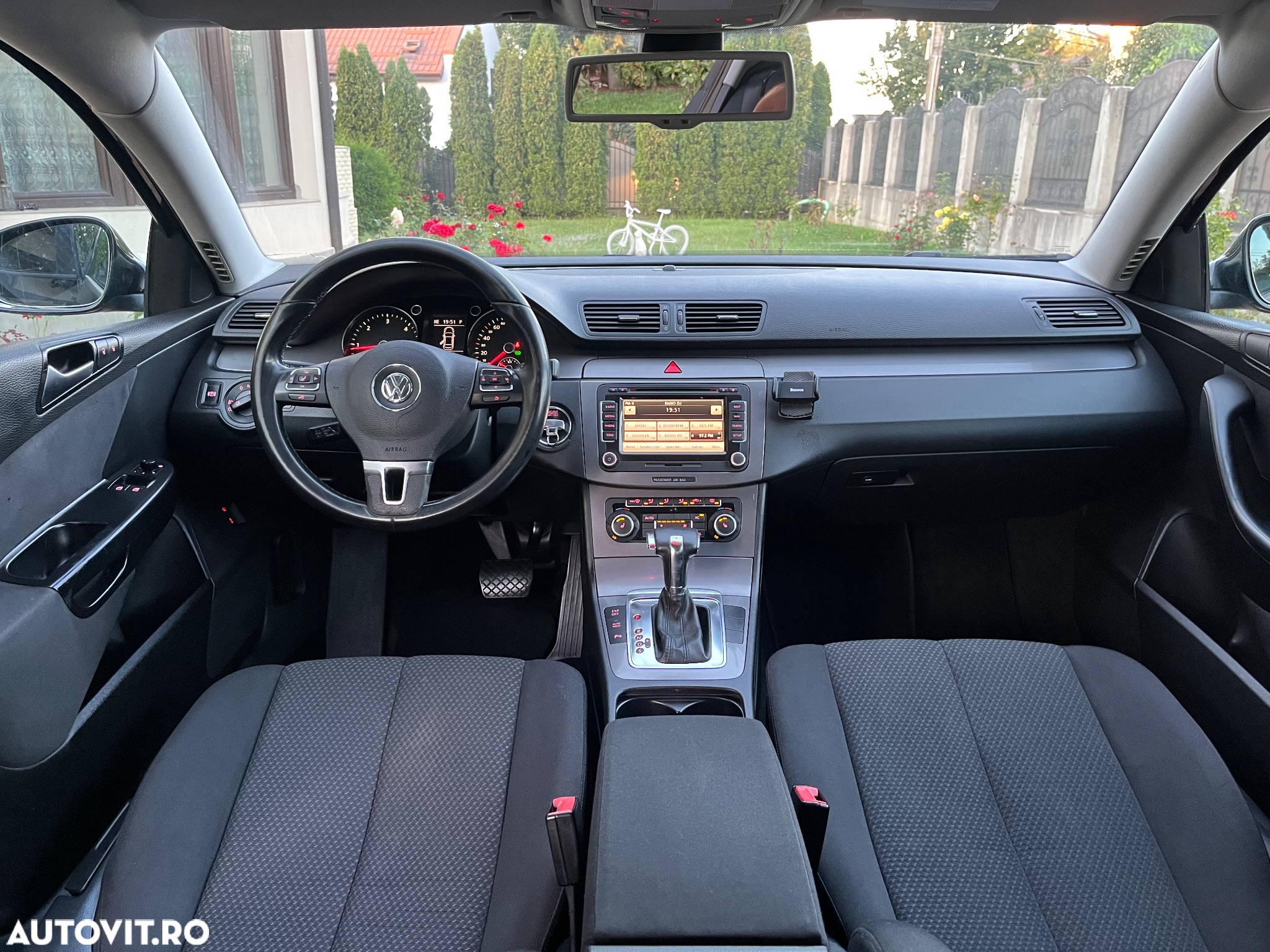 Volkswagen Passat Variant 2.0 TDI Blue TDI DSG Comfortline - 5