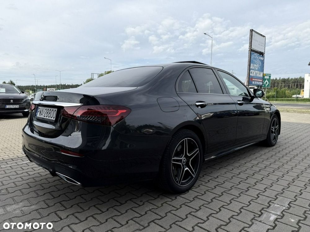 Mercedes-Benz Klasa E 400 d 4Matic 9G-TRONIC AMG Line - 9