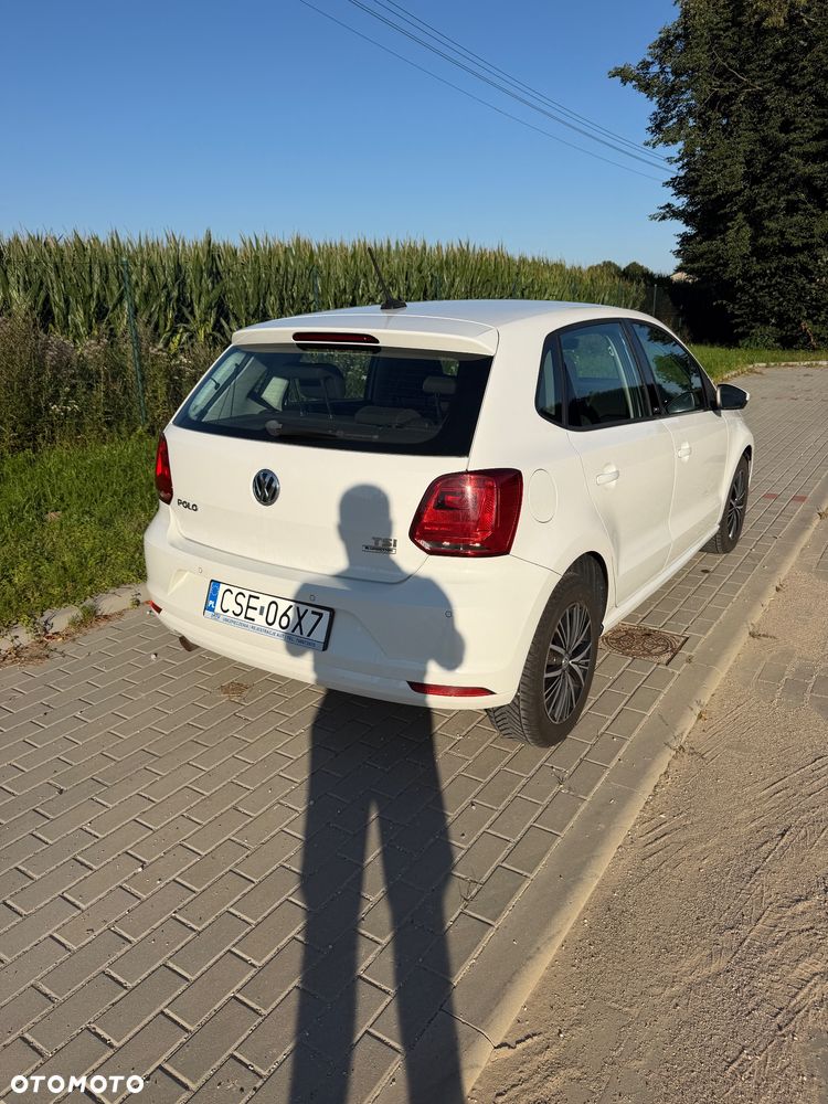 Volkswagen Polo 1.2 TSI (Blue Motion Technology) Comfortline - 4
