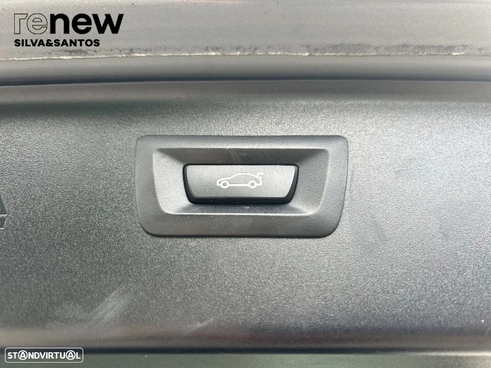 BMW 520 d xDrive Auto — fotografia 22