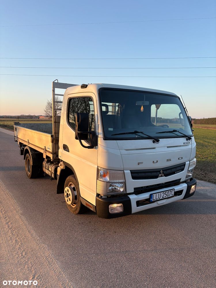 Mitsubishi Fuso Canter - 2
