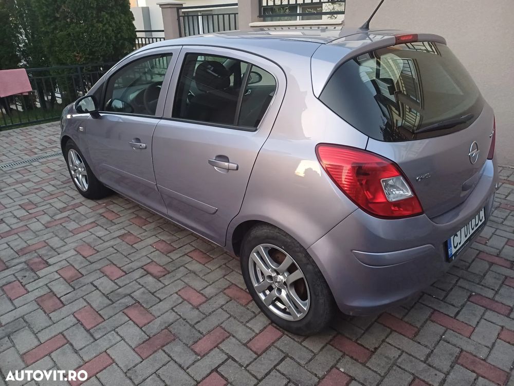 Opel Corsa 1.2i Enjoy - 4