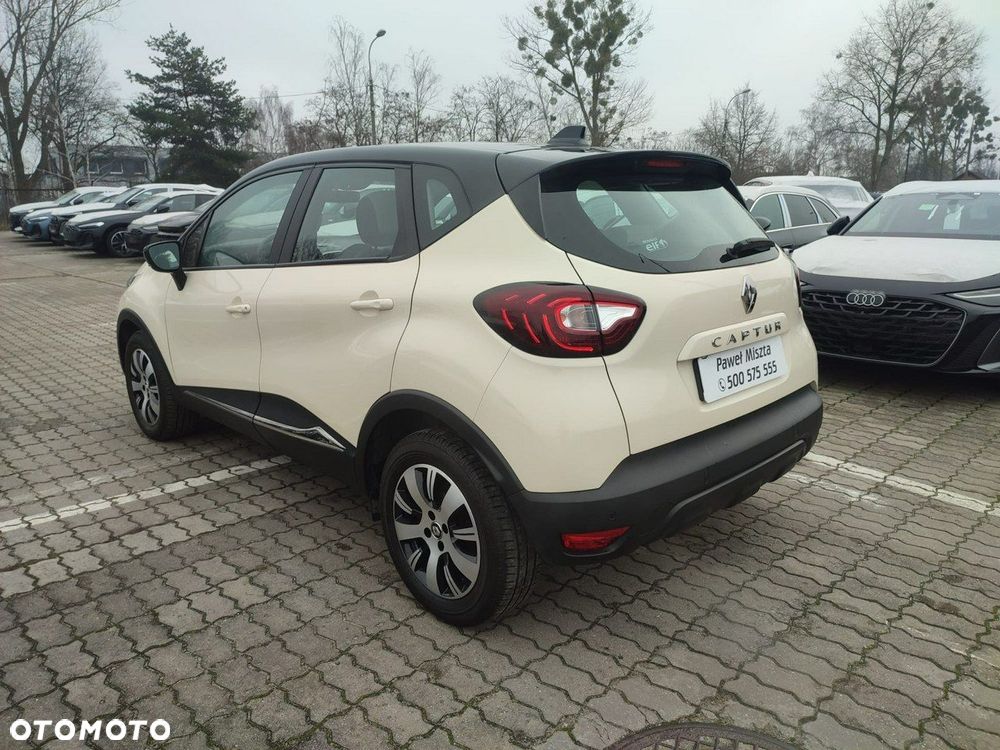 Renault Captur - 10