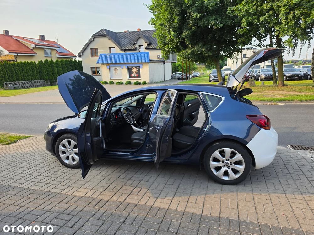 Opel Astra 1.7 CDTI Cosmo - 15