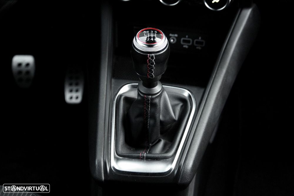 Renault Captur 1.0 TCe RS Line - 25