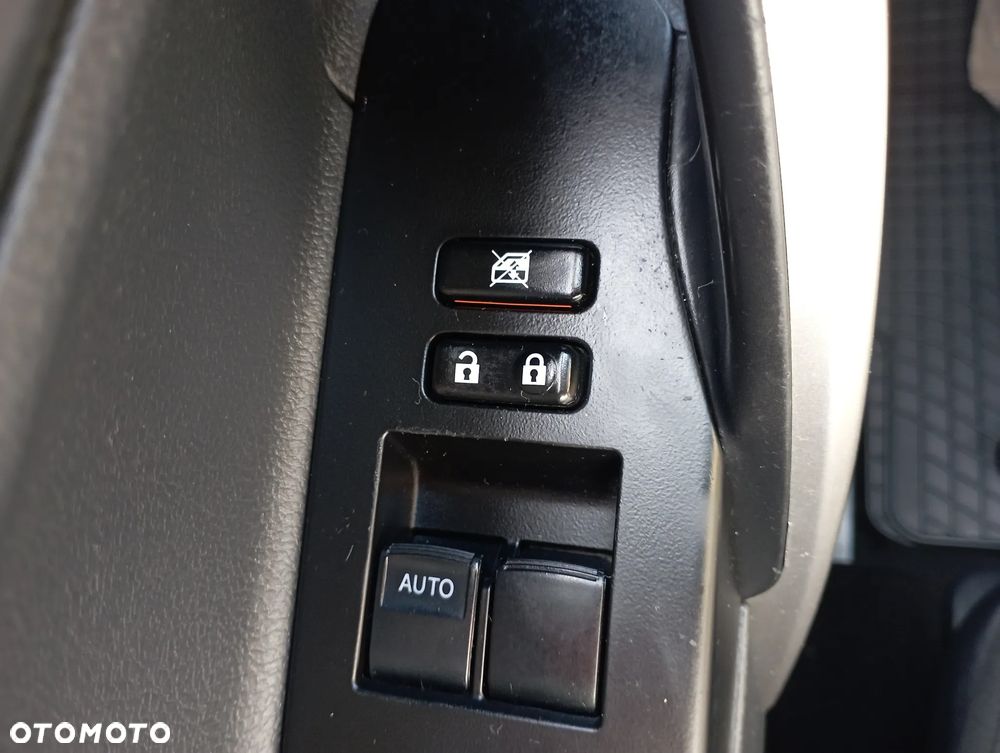 Toyota Auris 1.33 VVT-i Life Comfort - 19