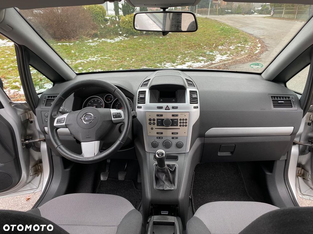 Opel Zafira - 7