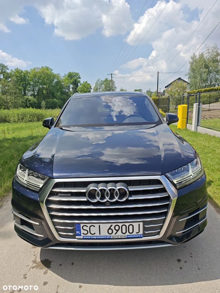 Audi Q7 - 6