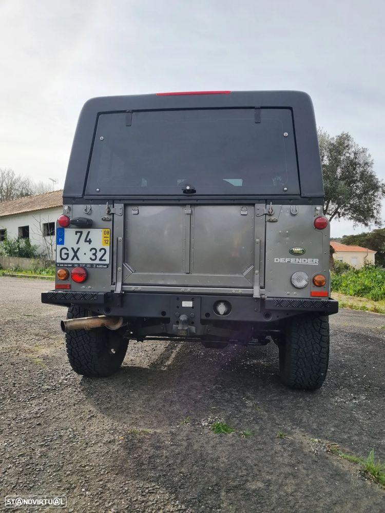 Land Rover Defender 90 SW 2.4 CRD S - 6