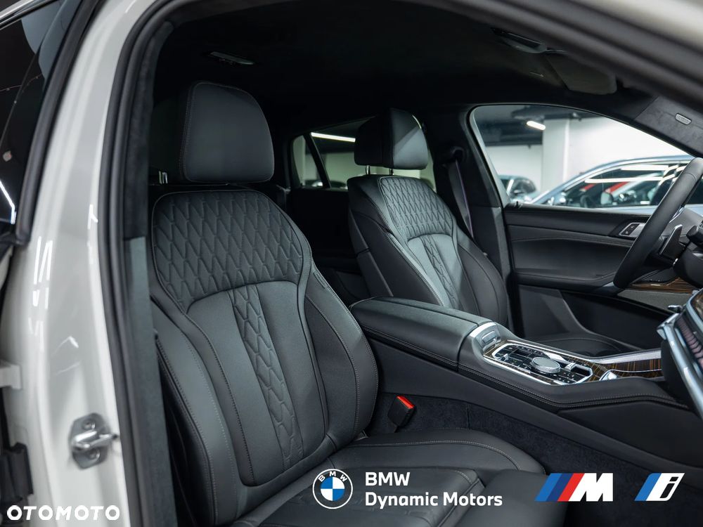 BMW X6 xDrive30d M Sport - 24