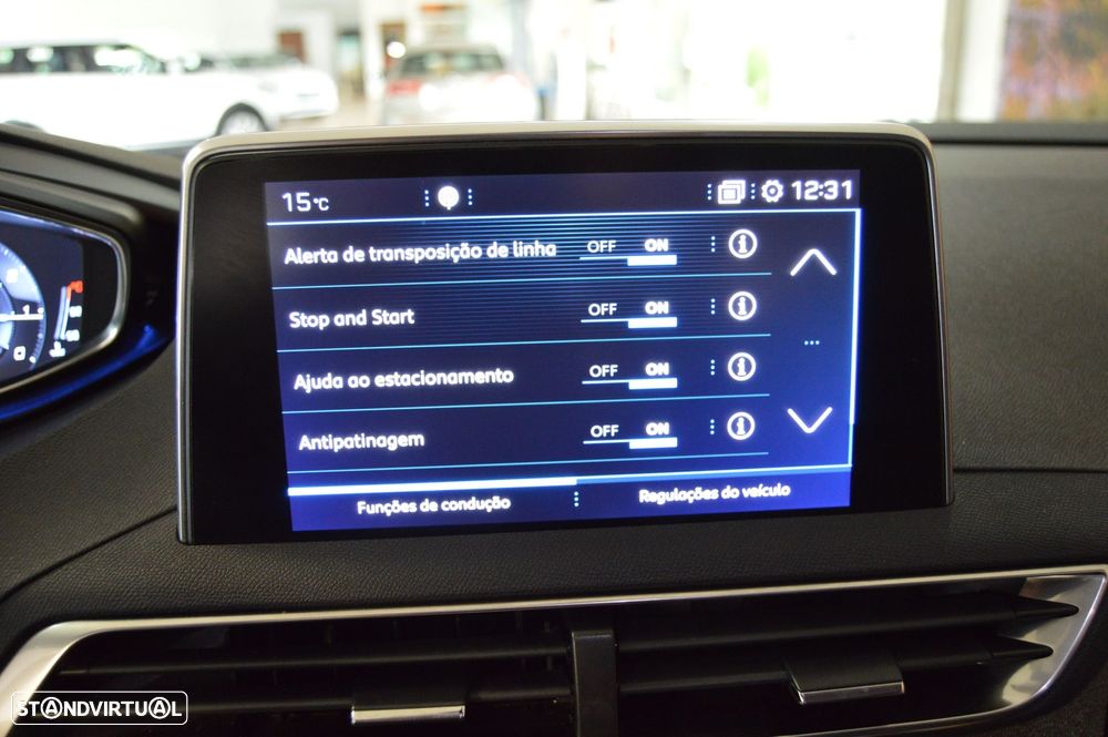 Peugeot 5008 1.2 PureTech Allure EAT6 - 43