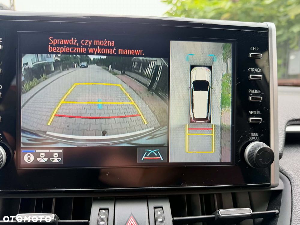 Toyota RAV4 - 9