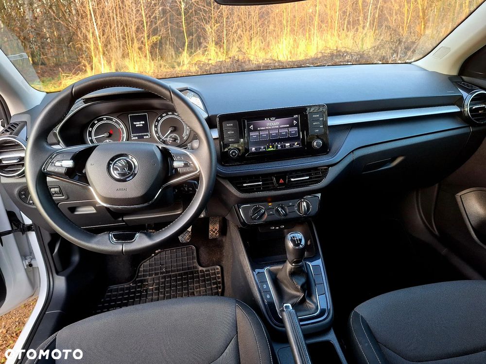 Skoda Fabia 1.0 MPI Active - 29