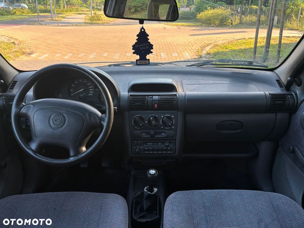 Opel Corsa 1.4 Joy - 18