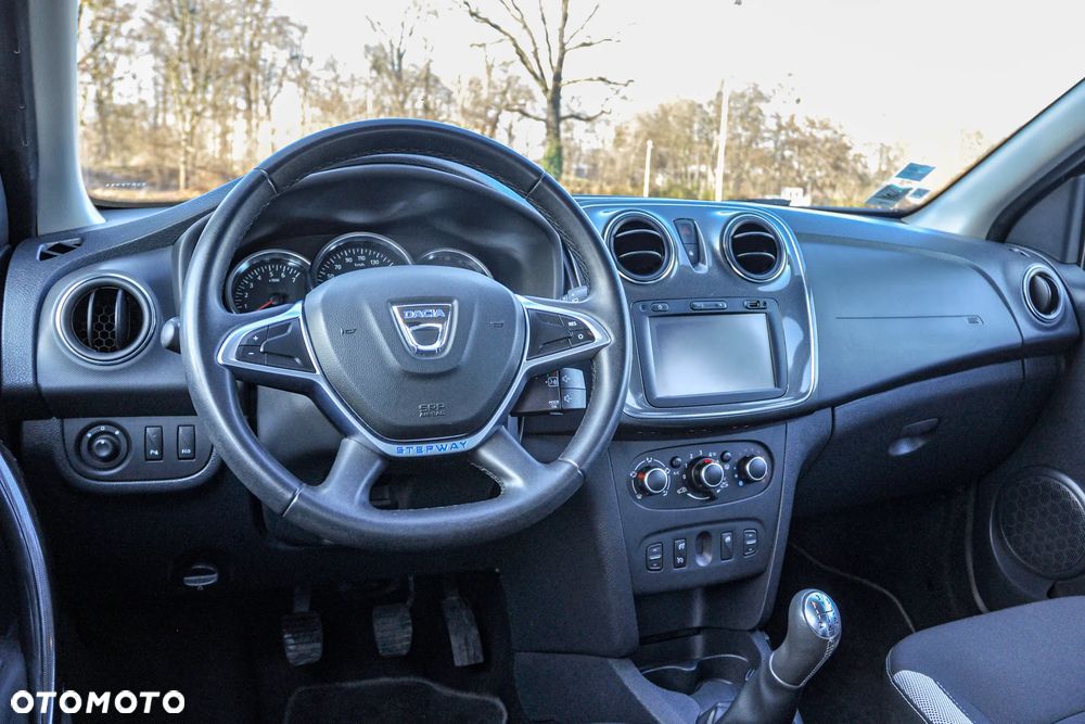 Dacia Sandero Stepway - 9