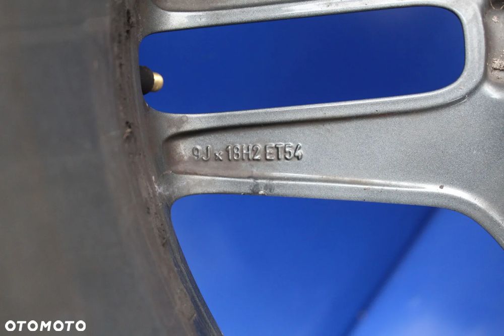 Felga aluminiowa AMG 18" OE Mercedes W212 Lift 9Jx18H2 ET54 A2124010400 lub 8.5Jx18H2 ET48 A2124010300 - 8