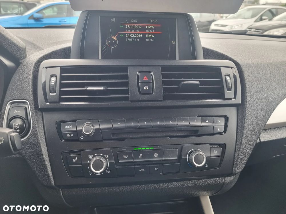 BMW Seria 1 - 30