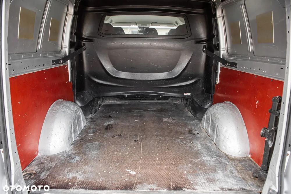 Mercedes-Benz Vito - 21
