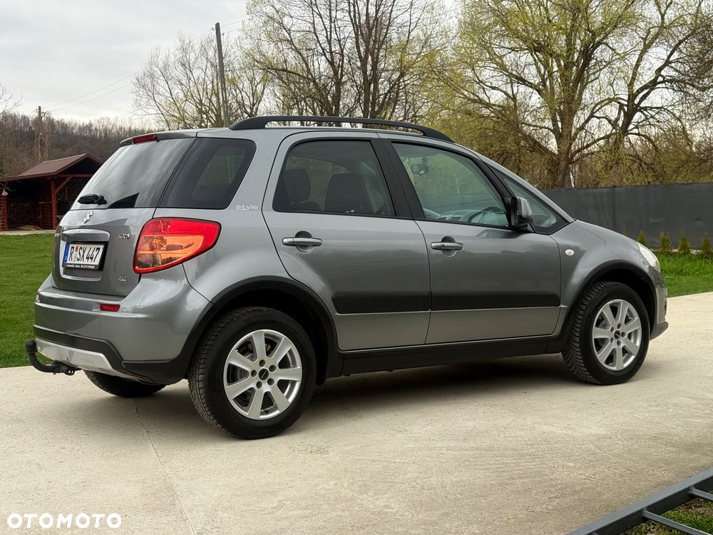 Suzuki SX4 1.6 VVT 4x4 Style - 15