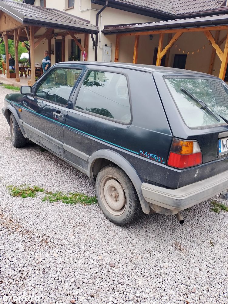 Volkswagen Golf - 3