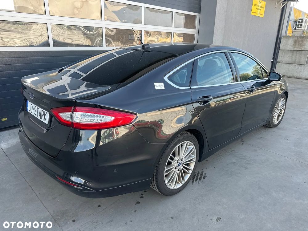 Ford Mondeo 2.3 Ambiente - 6