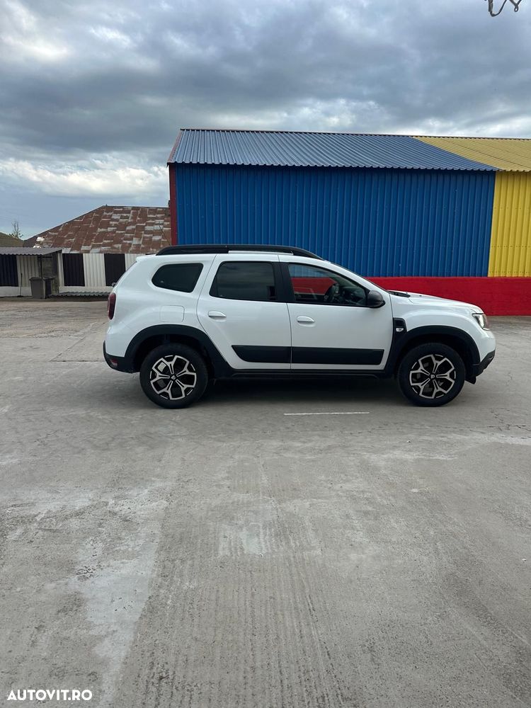Dacia Duster 1.5 Blue dCi Prestige - 11