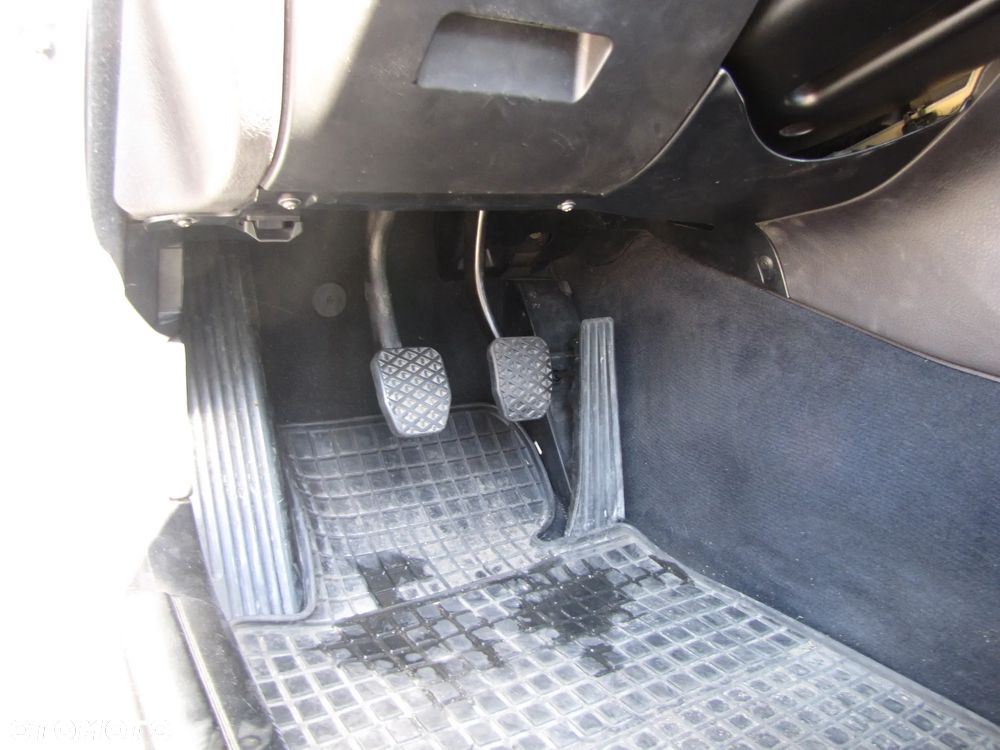 BMW Seria 3 - 31