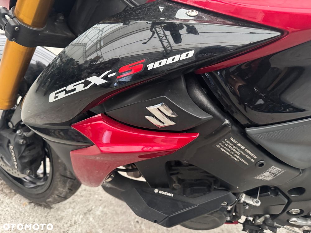 Suzuki GSX 1000 - 21