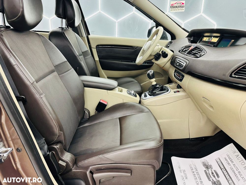 Renault Scenic 1.9 dCi FAP Dynamique - 12