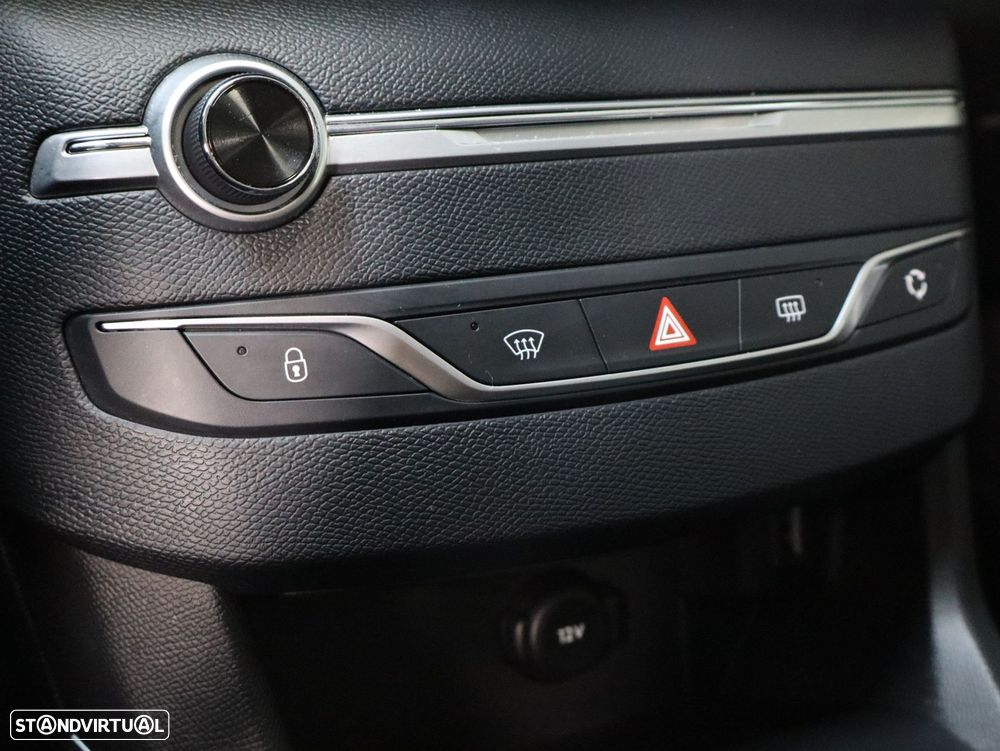 Peugeot 308 SW 1.2 PureTech Style - 17