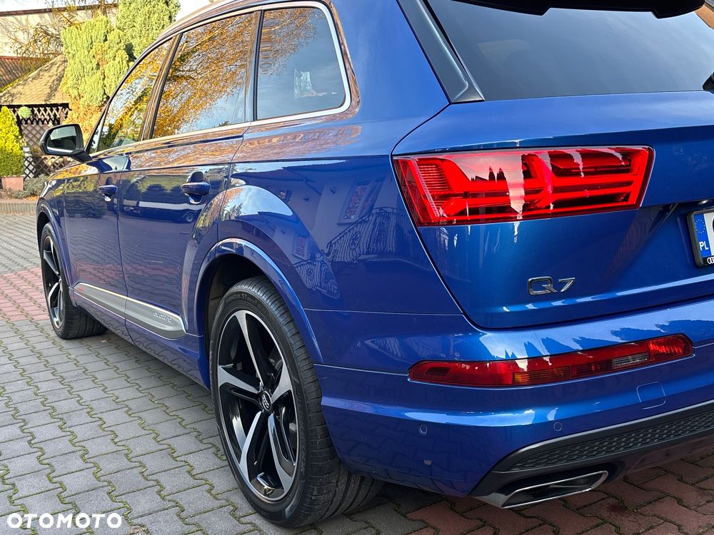 Audi Q7 - 10