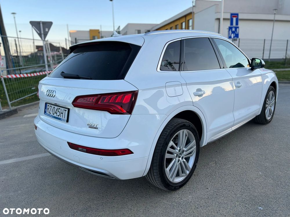 Audi Q5 2.0 TFSI Quattro Design S tronic - 27
