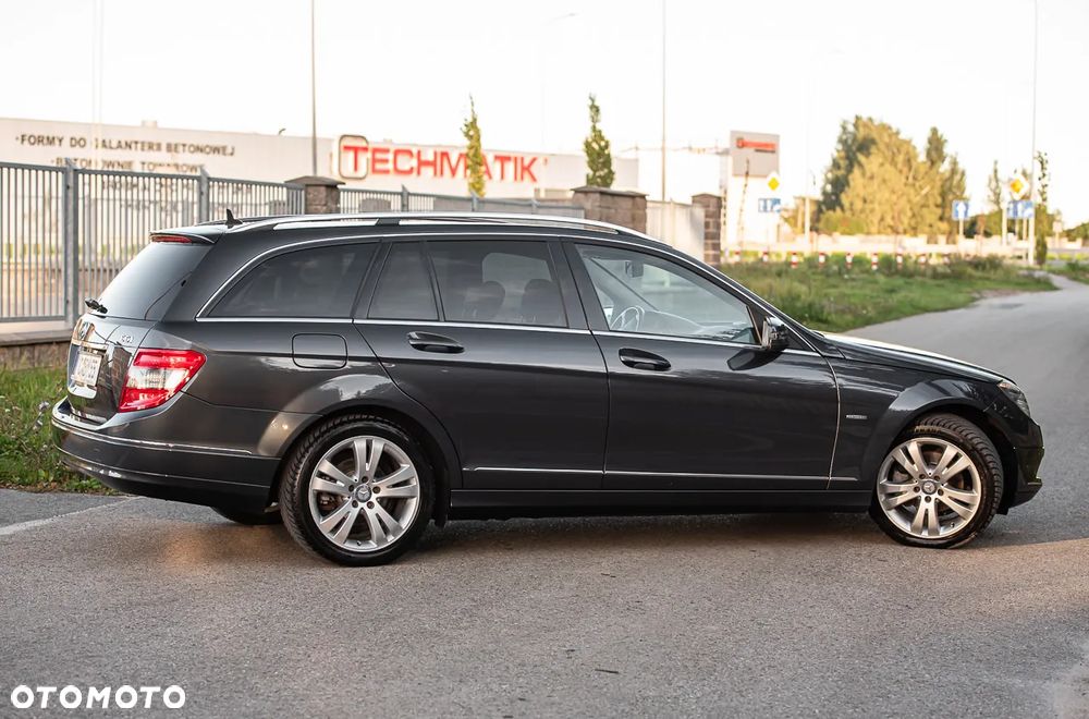 Mercedes-Benz Klasa C 180 BlueEFFICIENCY Avantgarde - 14
