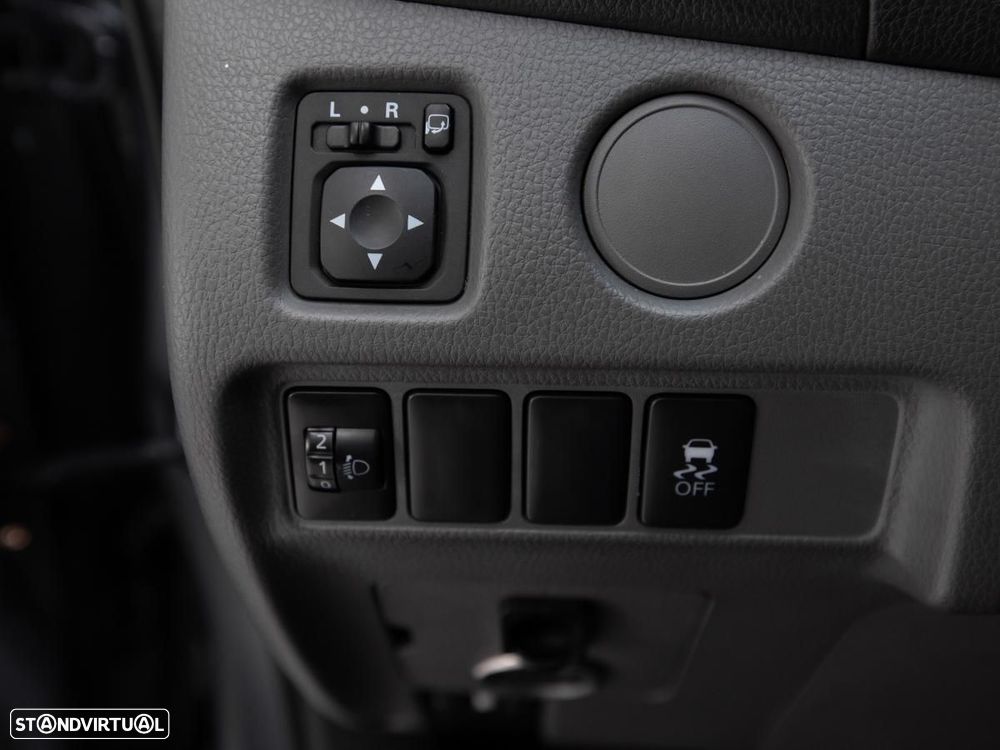 Mitsubishi L200 - 11