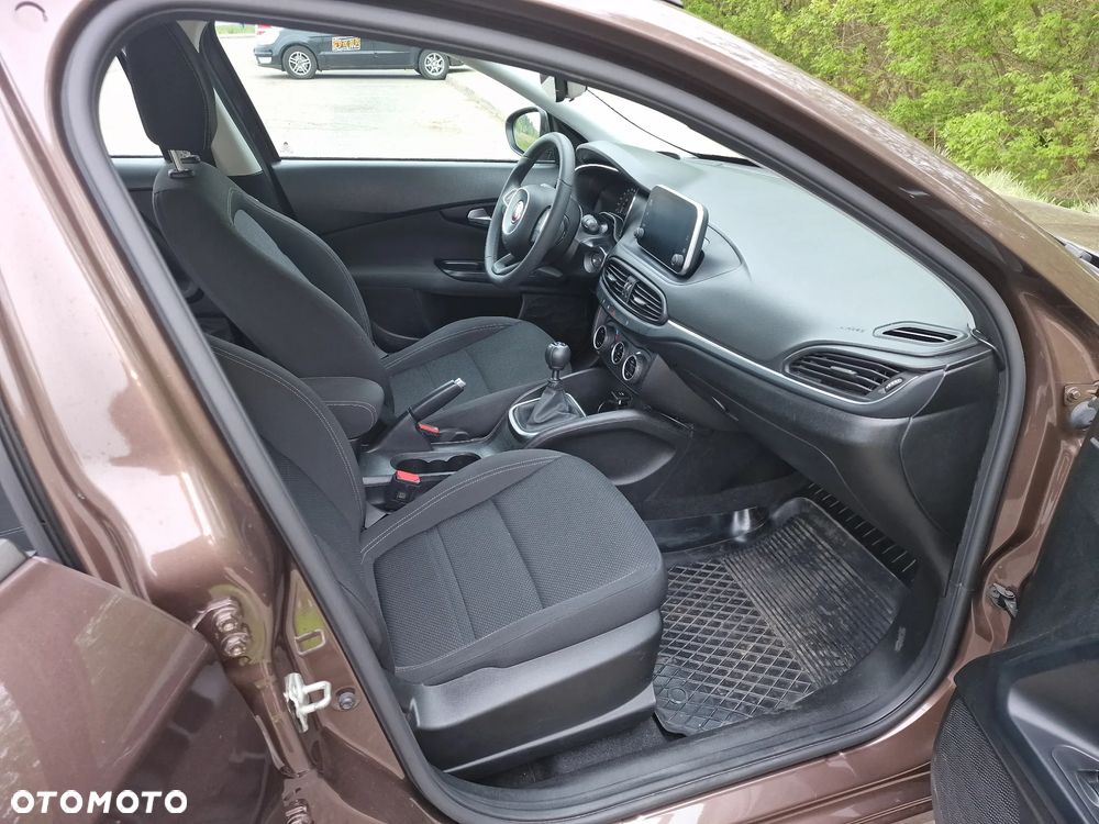Fiat Tipo 1.4 T-Jet 16v Easy - 7